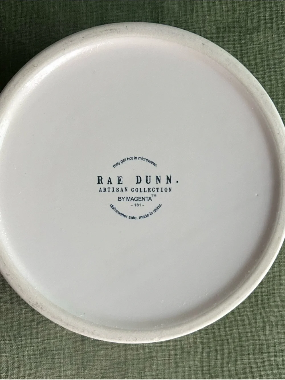 RAE DUNN “GULP” white ceramic dog dish. ⭐️NEW⭐️